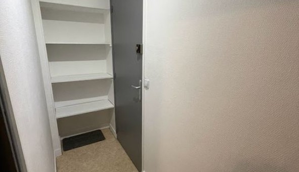 Logement �tudiant Studio &agrave; Angers (49000)