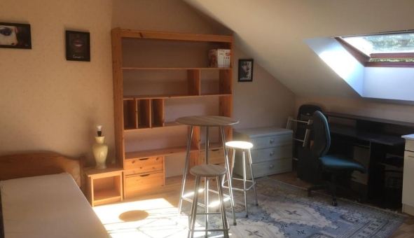 Logement �tudiant Location Studio Vide Angers (49000)