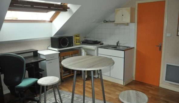 Logement �tudiant Studio &agrave; Angers (49000)