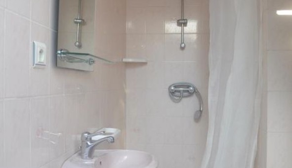 Logement �tudiant Studio &agrave; Angers (49000)