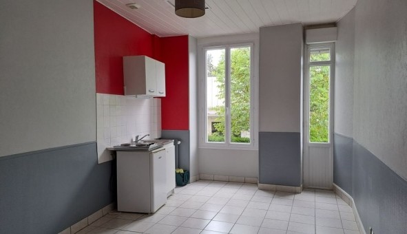 Logement �tudiant Location Studio Vide Angers (49000)