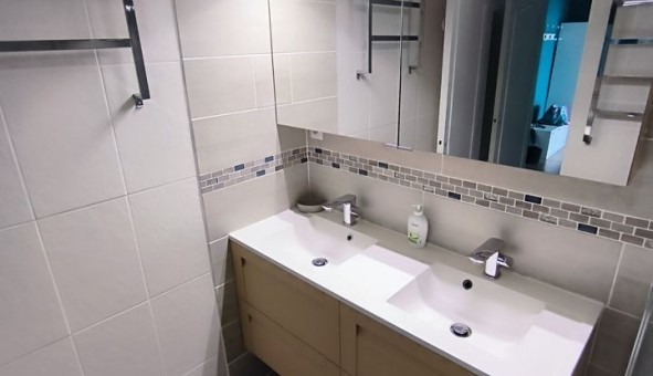 Logement �tudiant Studio &agrave; Angers (49000)