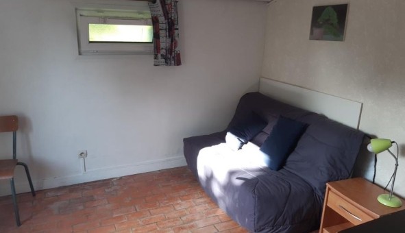 Logement �tudiant Studio &agrave; Angers (49000)