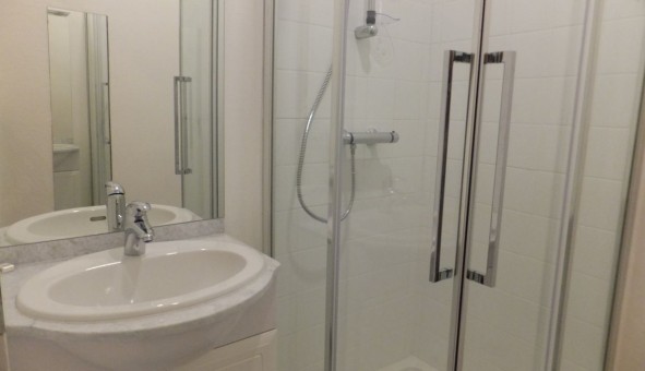 Logement �tudiant Studio &agrave; Angers (49000)