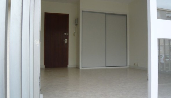 Logement �tudiant Location Studio Vide Angers (49000)
