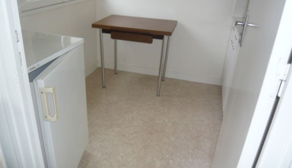 Logement �tudiant Studio &agrave; Angers (49000)