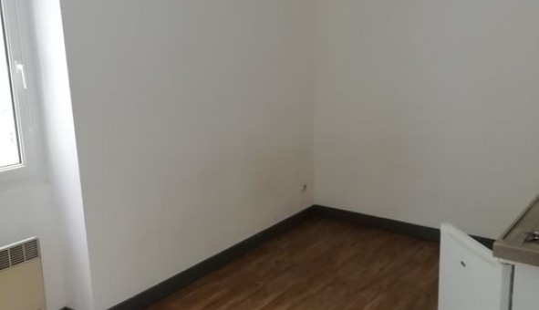 Logement �tudiant Studio &agrave; Angers (49000)