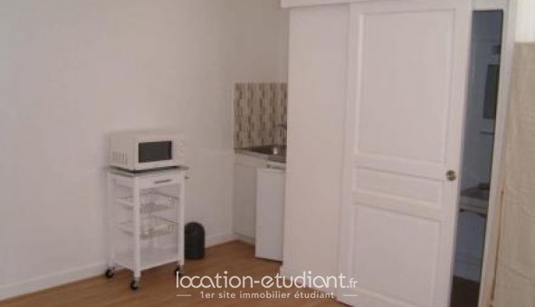 Logement tudiant Studio à Angoulme (16000)