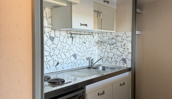 Logement tudiant Studio à Angoulme (16000)