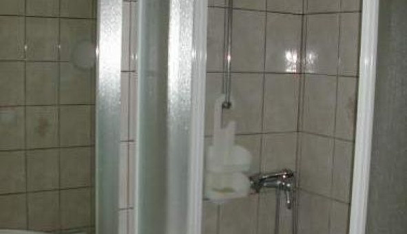 Logement tudiant Location Studio Vide Angoulme (16000)