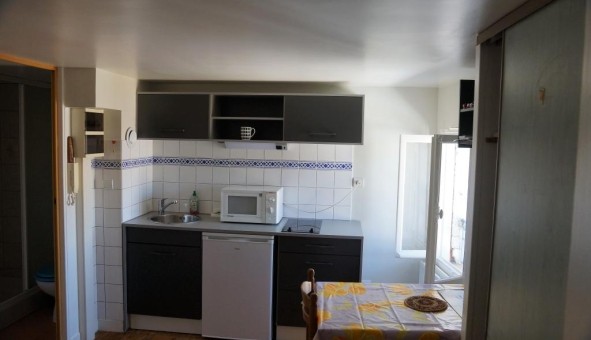 Logement tudiant Studio à Angoulme (16000)