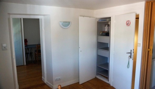 Logement tudiant Studio à Angoulme (16000)