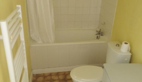 Logement tudiant Studio à Angoulme (16000)