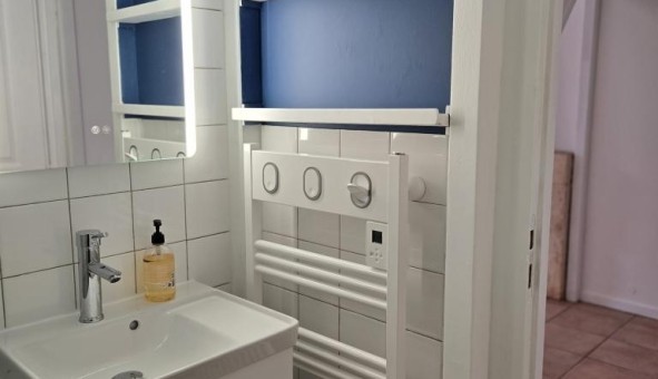 Logement tudiant Studio à Angoulme (16000)