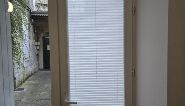 Logement tudiant Studio à Angoulme (16000)