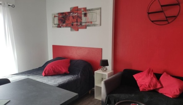 Logement �tudiant Studio &agrave; Angoum� (40990)