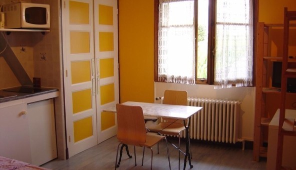 Logement tudiant Studio à Annecy (74000)