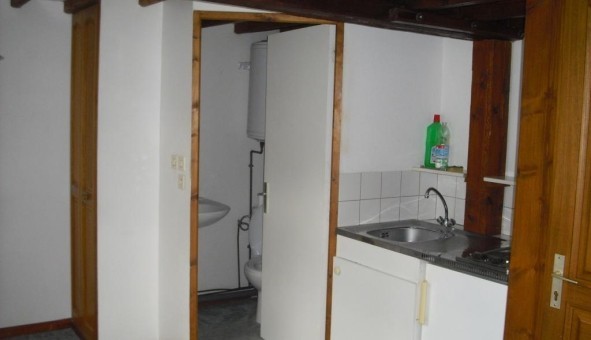 Logement tudiant Location Studio Vide Anneux (59400)