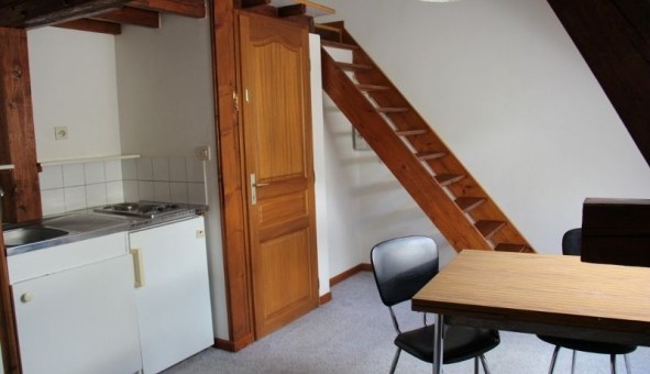 Logement tudiant Studio à Anneux (59400)