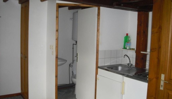 Logement tudiant Location Studio Vide Anneux (59400)