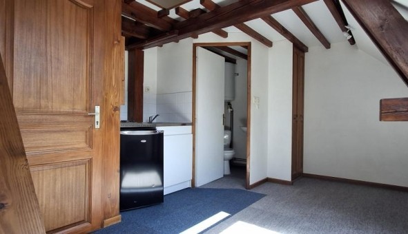 Logement tudiant Location Studio Vide Anneux (59400)