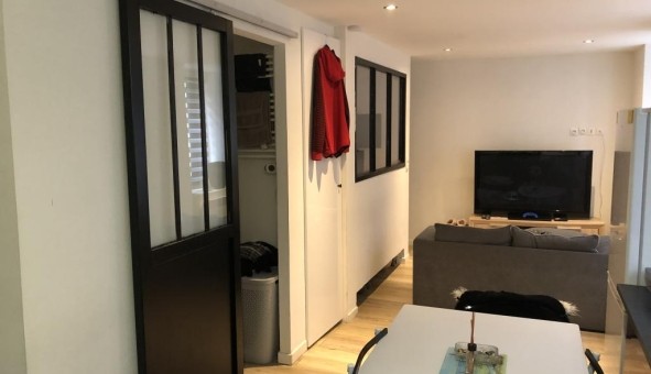 Logement tudiant Location Studio Vide Anneux (59400)