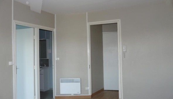 Logement tudiant Studio à Anneux (59400)