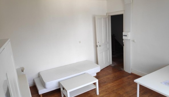 Logement tudiant Studio à Anneux (59400)