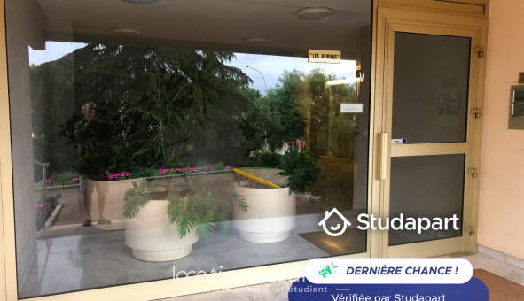 Logement tudiant Location Studio Meublé Antibes (06160)