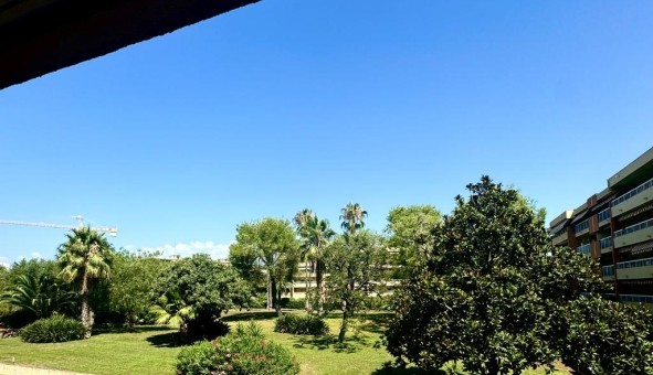 Logement tudiant Studio à Antibes (06160)