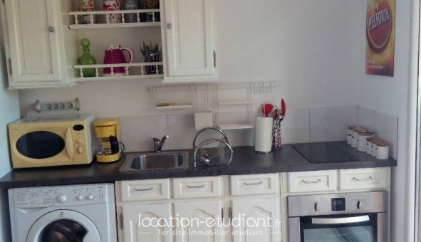 Logement étudiant Location Studio Meublé Antibes (06160)