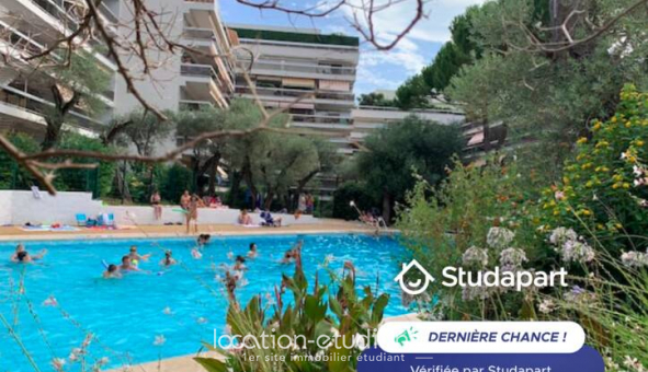 Logement tudiant Studio à Antibes (06160)