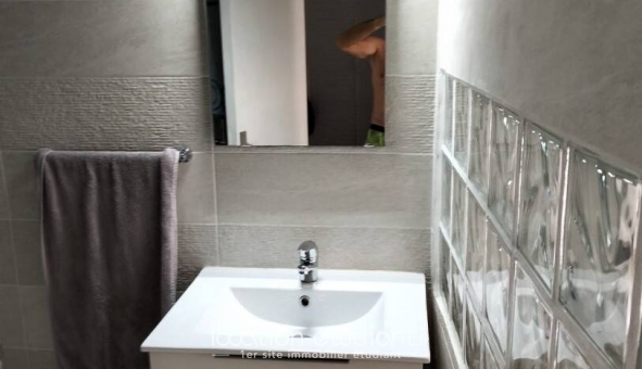 Logement tudiant Studio à Antibes (06160)