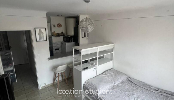Logement tudiant Location Studio Meublé Antibes (06160)