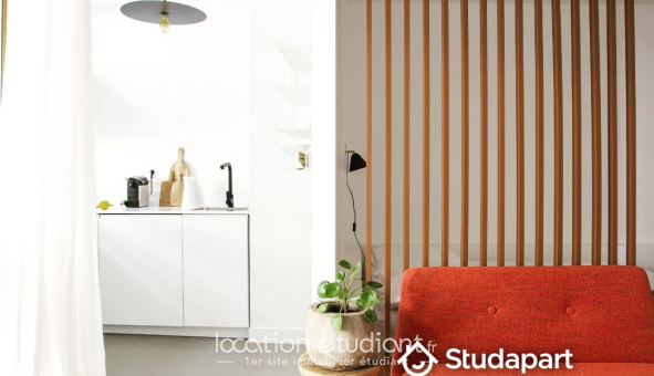Logement étudiant Location Studio Meublé Antibes (06160)