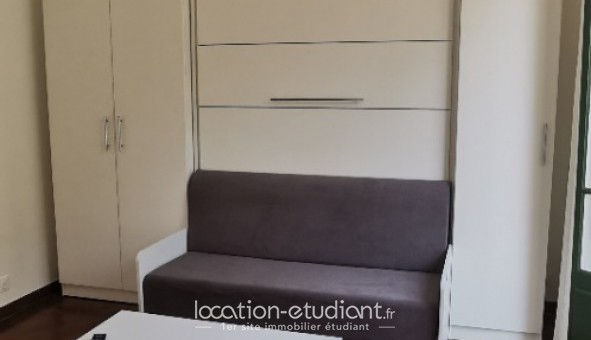 Logement tudiant Location Studio Meublé Antibes (06160)