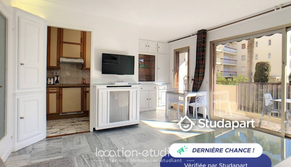 Logement étudiant Location Studio Meublé Antibes (06160)