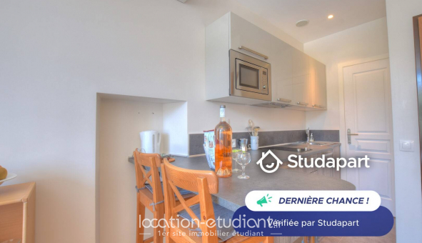 Logement étudiant Location Studio Meublé Antibes (06160)