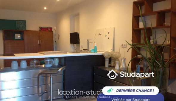 Logement tudiant Location Studio Meublé Antibes (06160)