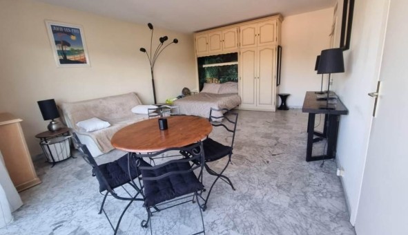 Logement tudiant Studio à Antibes (06160)