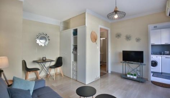 Logement tudiant Studio à Antibes (06160)