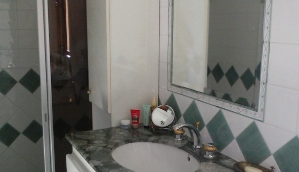 Logement tudiant Studio à Antibes (06160)