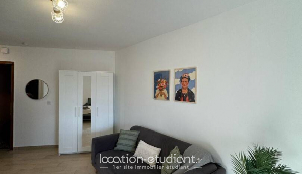 Logement tudiant Location Studio Meublé Antibes (06160)