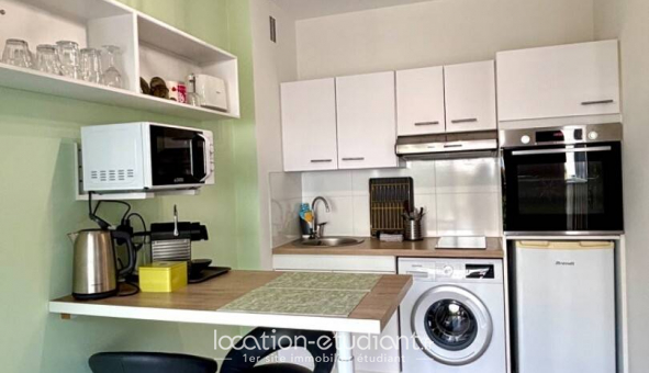 Logement tudiant Studio à Antibes (06160)