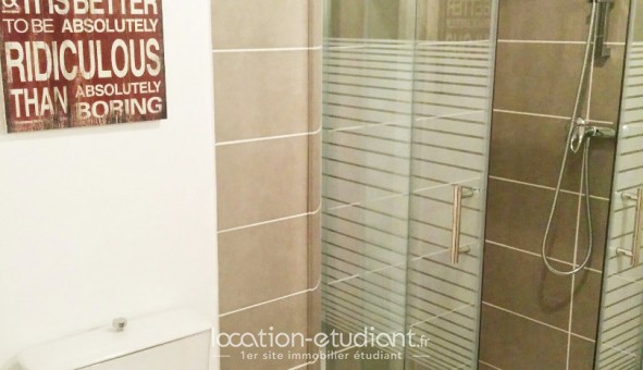 Logement étudiant Studio à Antibes (06160)