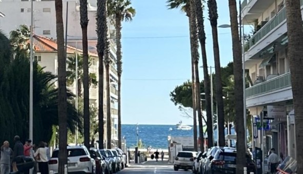 Logement �tudiant Studio &agrave; Antibes (06160)