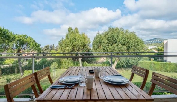 Logement �tudiant Studio &agrave; Antibes (06160)