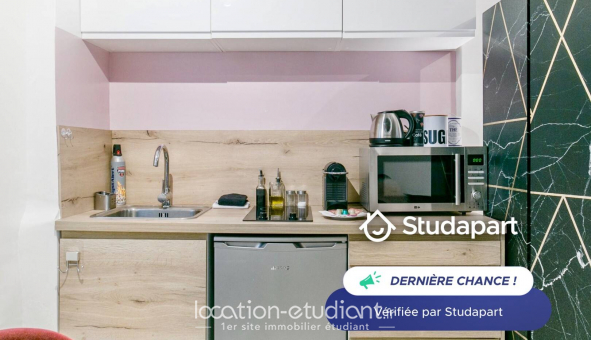 Logement étudiant Location Studio Meublé Antibes (06160)