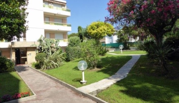 Logement �tudiant Studio &agrave; Antibes (06160)