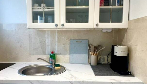 Logement �tudiant Studio &agrave; Antibes (06160)